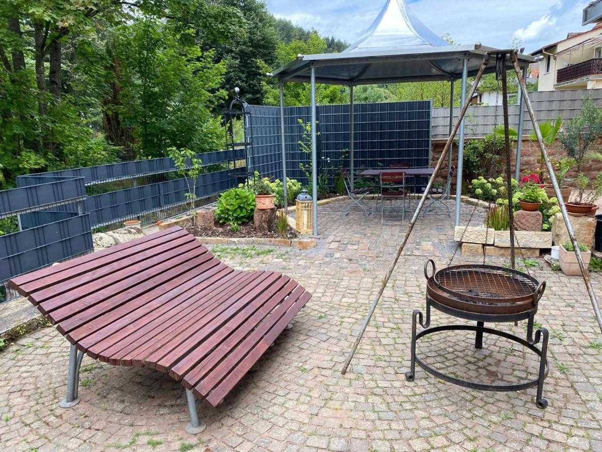 Pension - Gaestehaus Zum Pfaelzerwald Hinterweidenthal Eksteriør billede